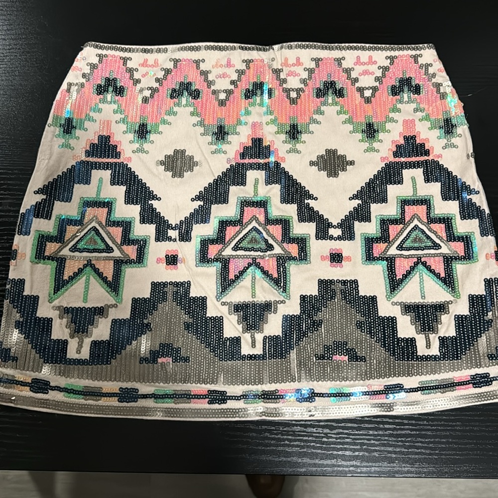 Express Mini Skirt - Picture 2 of 5
